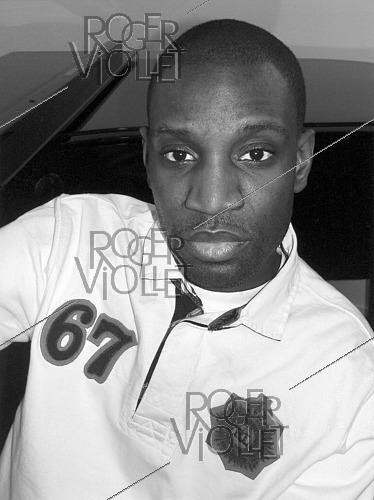 Roger-Viollet | 1410497 | Abd al Malik (born in 1975), French rapper, singer-songwriter, writer and film director. Paris, 2009. | &copy; Irmeli Jung / Roger-Viollet