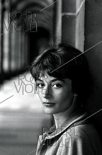 Roger-Viollet | 1643985 | Anouk Aimée (1932–2024), French actress. Paris, 1960s. Photograph by Philippe R. Doumic (1927–2013). | &copy; Philippe R. Doumic / Roger-Viollet