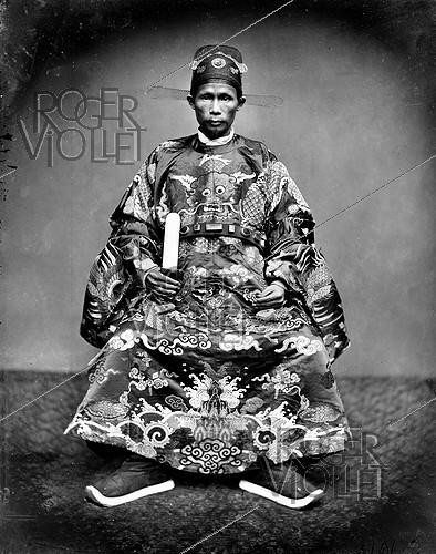 Roger-Viollet | 1028800 | Chinese man, circa 1900. | &copy; Léopold Mercier / Roger-Viollet