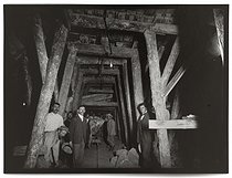 Roger-Viollet | 301845 | Construction du chemin de fer métropolitain de Paris : ligne 1, 6e lot. 131 : Souterrain à deux voies Rue de Rivoli entre stations Concorde et Tuileries. Grande galerie. 27 juin 1899. Photographie de Charles Maindron (1861-1940). Paris, bibliothèque de l'Hôtel de Ville. | &copy; Charles Maindron / BHdV / Roger-Viollet