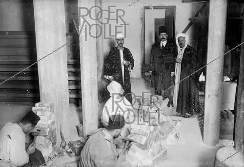 Roger-Viollet | 775078 | Construction of the Paris Mosque. Si Kaddour Benghabrit (1868-1954), Moroccan Prime Minister. Paris (5th arrondissement), 1924. | &copy; Maurice-Louis Branger / Roger-Viollet
