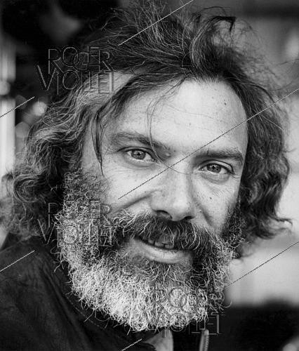 Roger-Viollet | 1410554 | Georges Moustaki (1934-2013), French singer-songwriter. 1971. | &copy; Irmeli Jung / Roger-Viollet
