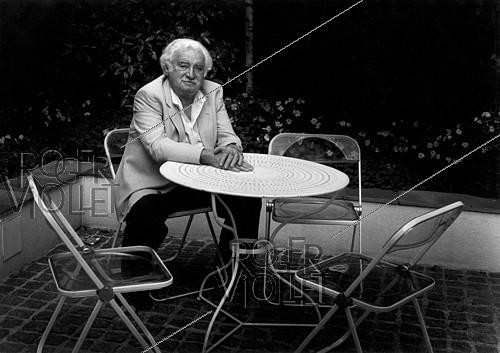 Roger-Viollet | 1410500 | Jorge Amado de Faria (1912-2001), Brazilian writer, 1990's. | &copy; Irmeli Jung / Roger-Viollet