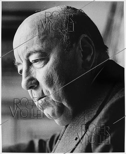 Roger-Viollet | 685621 | Marcel Carné (1906-1996), French director. Paris, 1978. | &copy; Bruno de Monès / Roger-Viollet