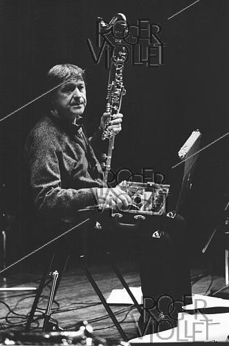 Roger-Viollet | 1472892 | Michel Portal (1935-2026), French composer and musician, during a concert, 1991. | &copy; Christian Rose / Roger-Viollet
