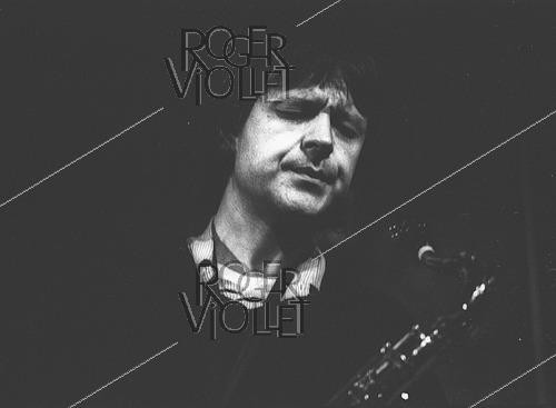Roger-Viollet | 1472885 | Michel Portal (1935-2026), saxophoniste et clarinettiste français, lors d'un concert, 7 février 1979. | &copy; Christian Rose / Roger-Viollet