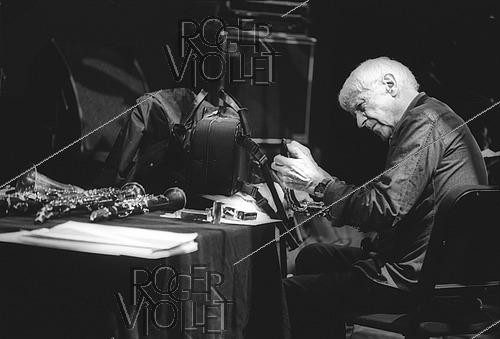 Roger-Viollet | 1472904 | Michel Portal performs live. 27/05/2015 | &copy; Christian Rose / Roger-Viollet