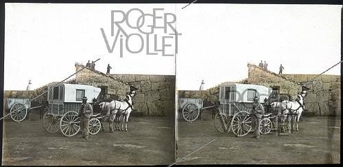 Roger-Viollet | 627899 | Palma (island of Majorca, Balearics, Spain). Traditional horse-drawn carriage. Around 1895. | &copy; Léon & Lévy / Roger-Viollet