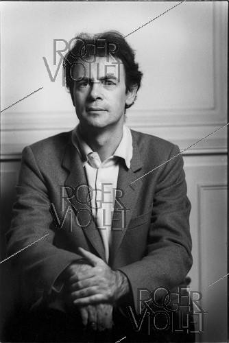 Roger-Viollet | 1410550 | Patrick Modiano (born in 1945), French writer. 1984. | &copy; Irmeli Jung / Roger-Viollet