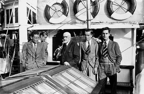 Roger-Viollet | 200870 | Professor Charcot and Paul-Emile Victor (left) aboard the  Pourquoi Pas ? . 1936. | &copy; Roger-Viollet / Roger-Viollet