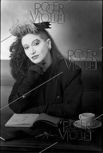 Roger-Viollet | 1410563 | Sapho (born in 1950), Moroccan-born French singer. 1988. | &copy; Irmeli Jung / Roger-Viollet