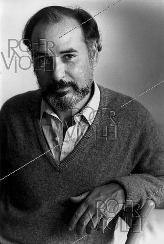 Roger-Viollet | 1410506 | Tahar Ben Jelloun (born in 1944), Moroccan-born French writer. 1984. | &copy; Irmeli Jung / Roger-Viollet