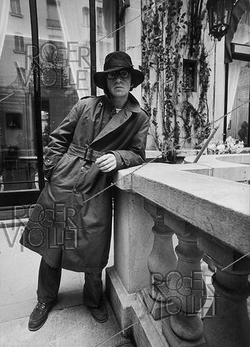 Roger-Viollet | 272155 | Woody Allen, American actor and director. Paris, January 1975. | &copy; Jean-Pierre Couderc / Roger-Viollet