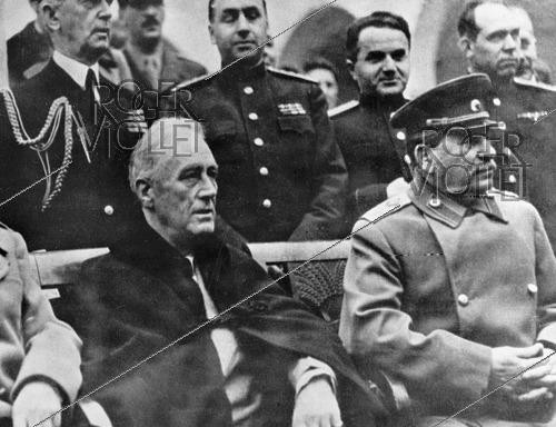 Roger-Viollet | 1421807 | World War II. Yalta Conference. Franklin Delano Roosevelt (1882-1945), American statesman, and Joseph Staline (1878-1953), Soviet statesman. Yalta (Crimea), Livadia Palace, February 4-11, 1945. Photograph from the collections of the French newspaper  France Soir . Bibliothèque historique de la Ville de Paris. | &copy; Fonds France-Soir / BHVP / Roger-Viollet